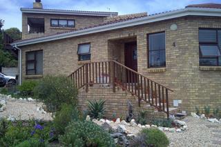 3 Bedroom Property for Sale in Stilbaai Wes Western Cape